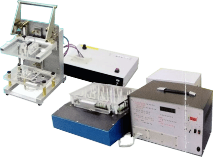 量産効率を考えた製品の設計・開発を可能にする、自社製作の評価・検査機器。